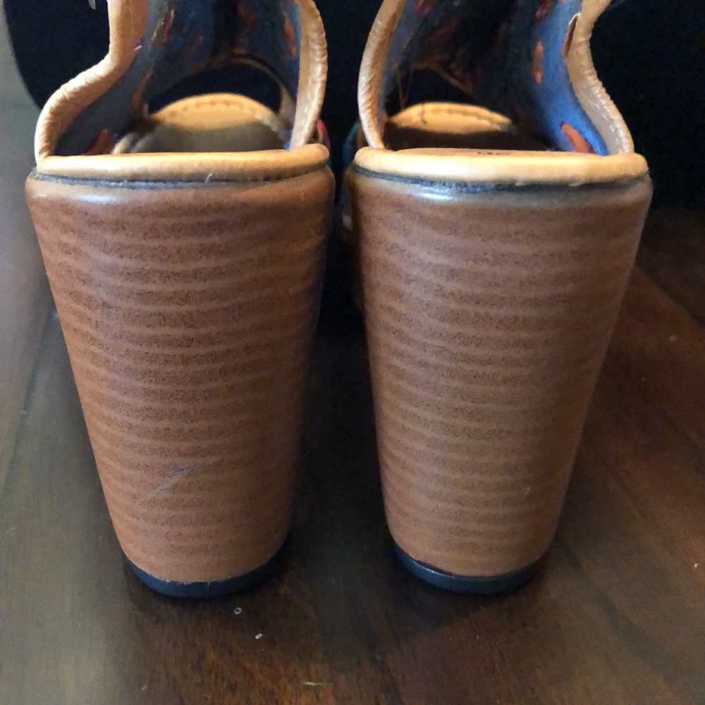 🇲🇽Milart Hurache handmade Mexican leather, embroidered, platform heeled sandal - Picture 7 of 11